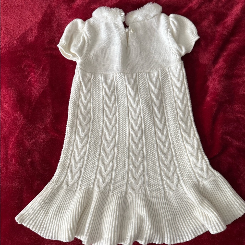 White Gymboree size 6 sweater dress if perfect for the holidays.